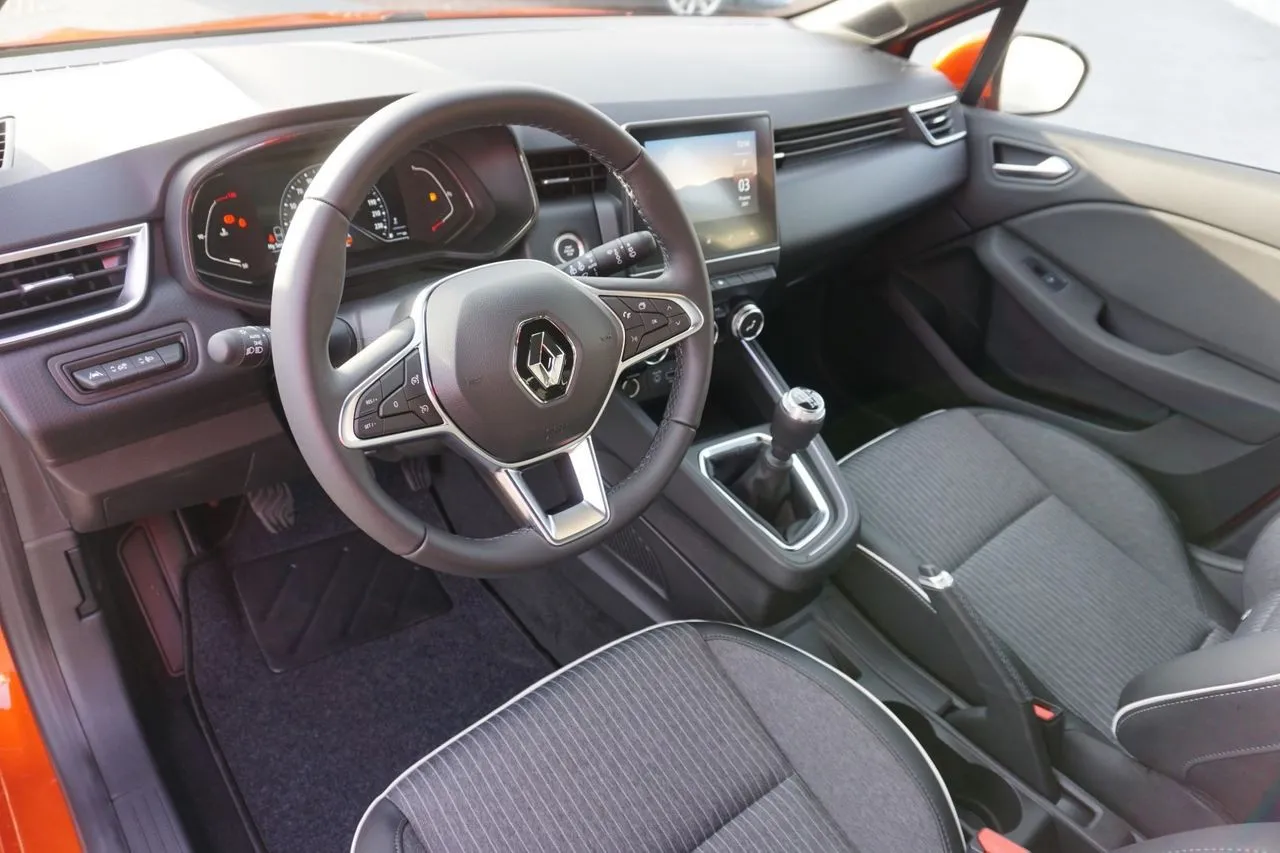 Renault Clio TCe 90 Navi LED Tempomat  Image 8